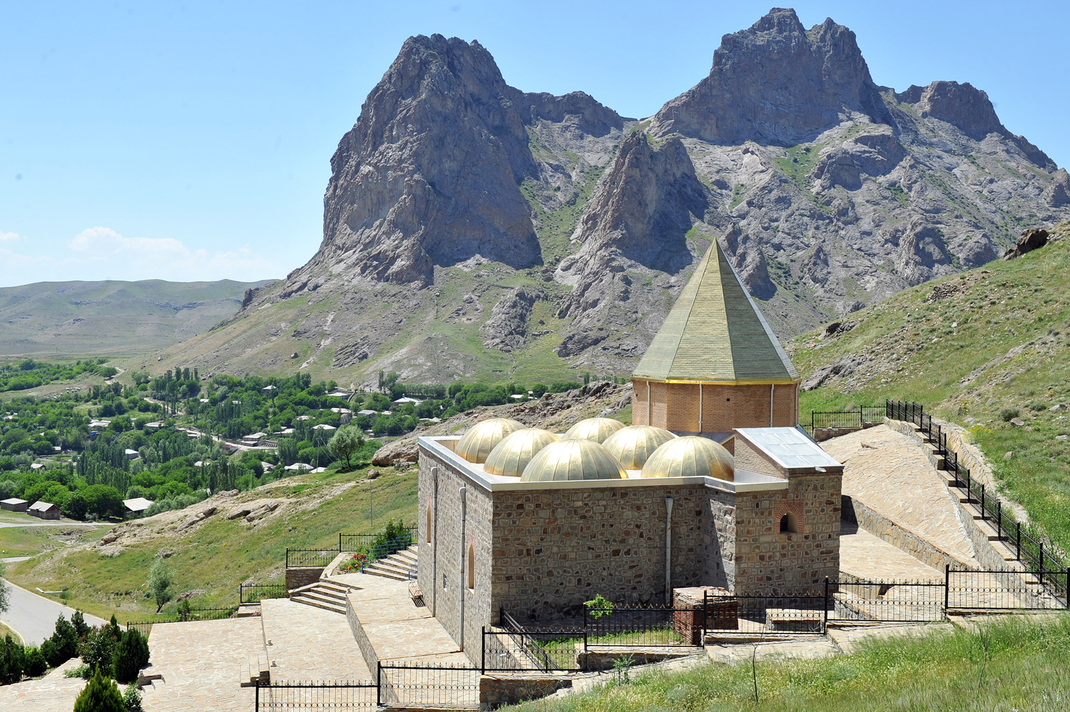 Əlincəçay xanəgahı