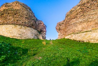 Qədim Qəbələ şəhərinin qalıqları